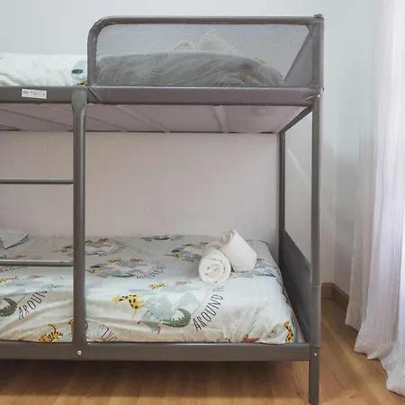 La Casa De Becquer By Ap Toledo